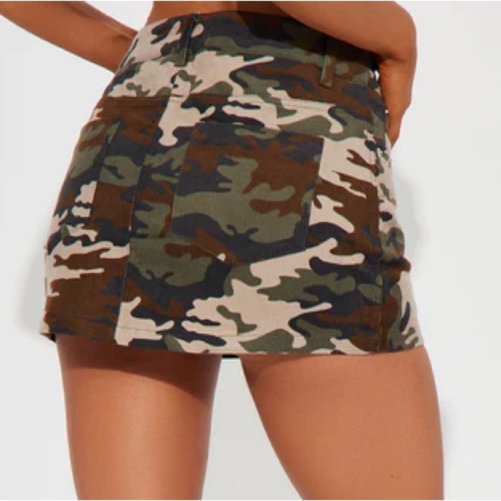 NEW Fashion Nova In Line Camo Corduroy Micro Mini Skirt S Olive Combo - Picture 3 of 3